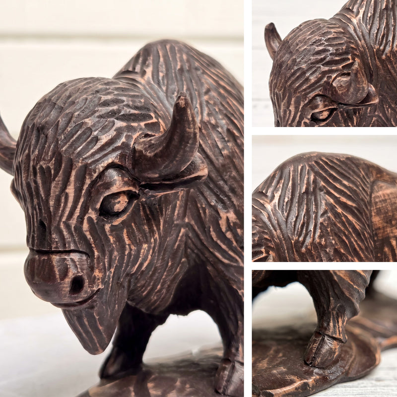 HolzBison Dekofigur™ – Naturkraft im Detail